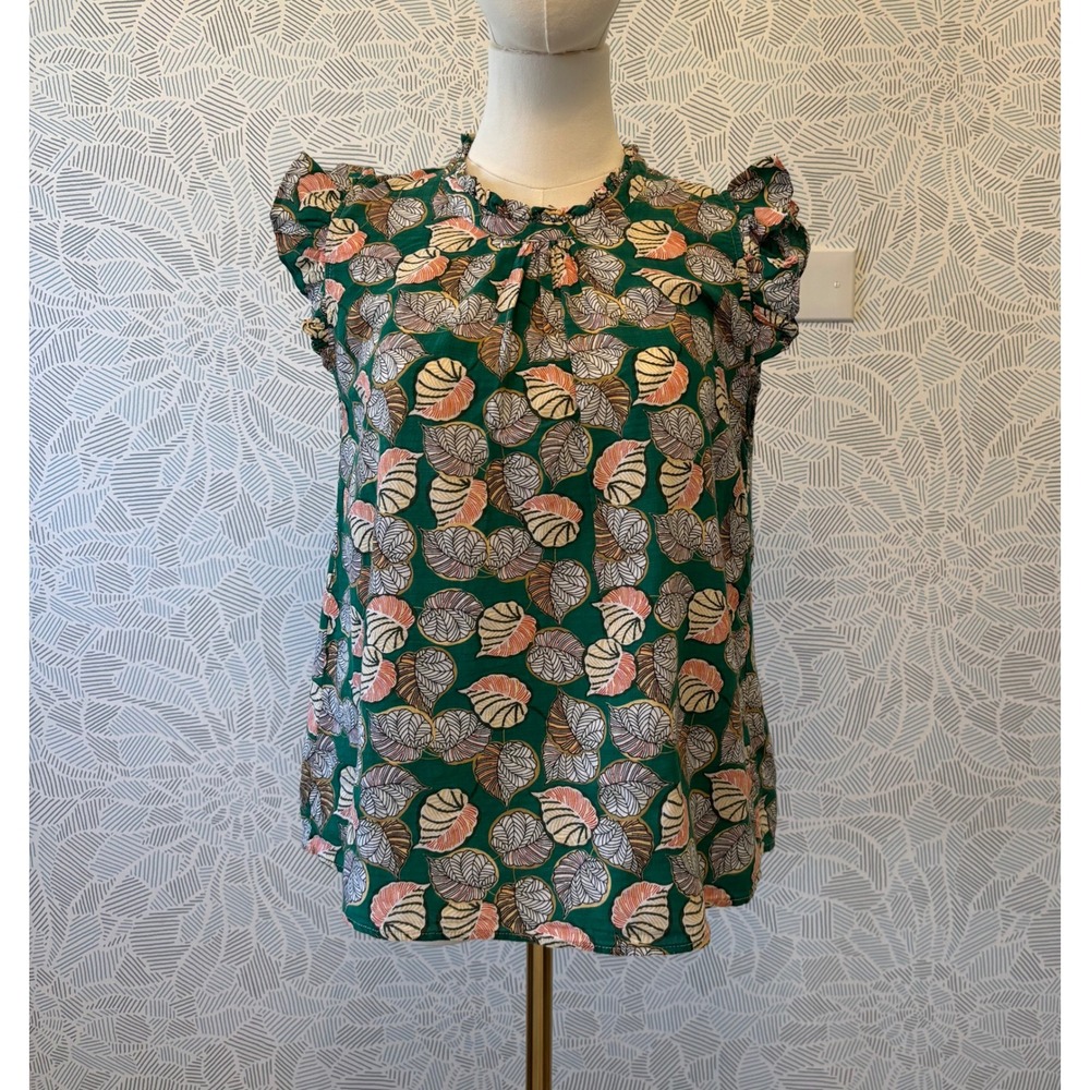 THML Kelly Green Leaf Print Ruffle Neck Flutter Sleeve Anthropologie Style Sz M
